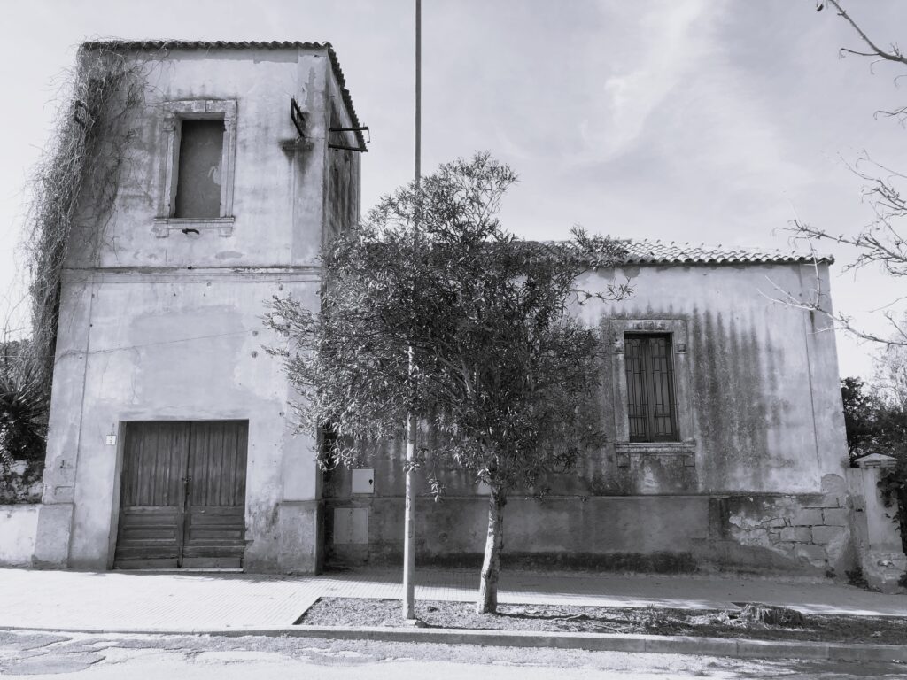 Edificio primo nucleo Villaggio Calik